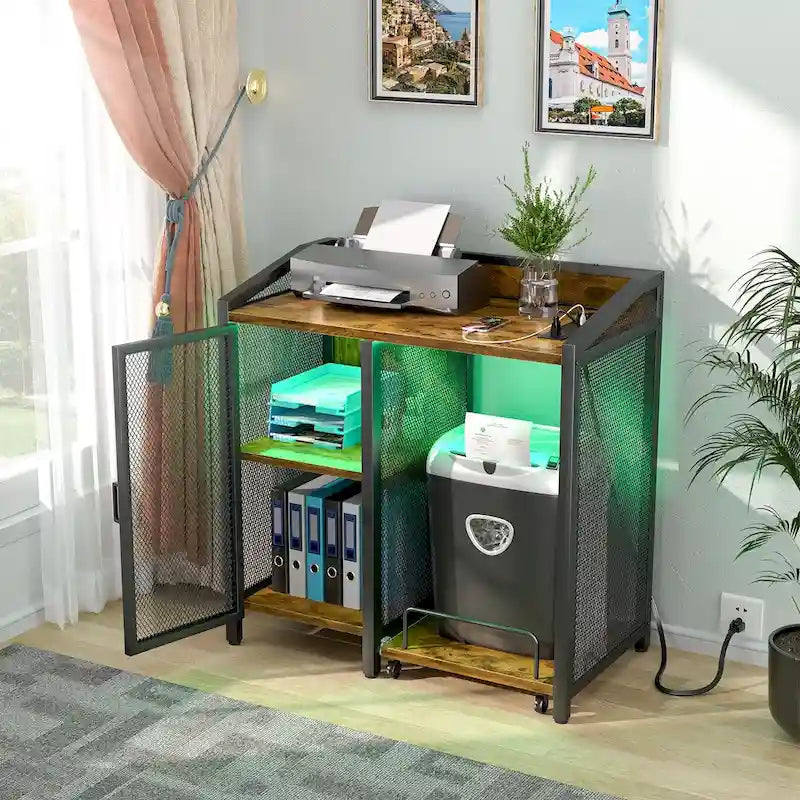 Meuble de rangement chêne gris / marron / noir avec prise électrique et ports USB, pour 1 personne